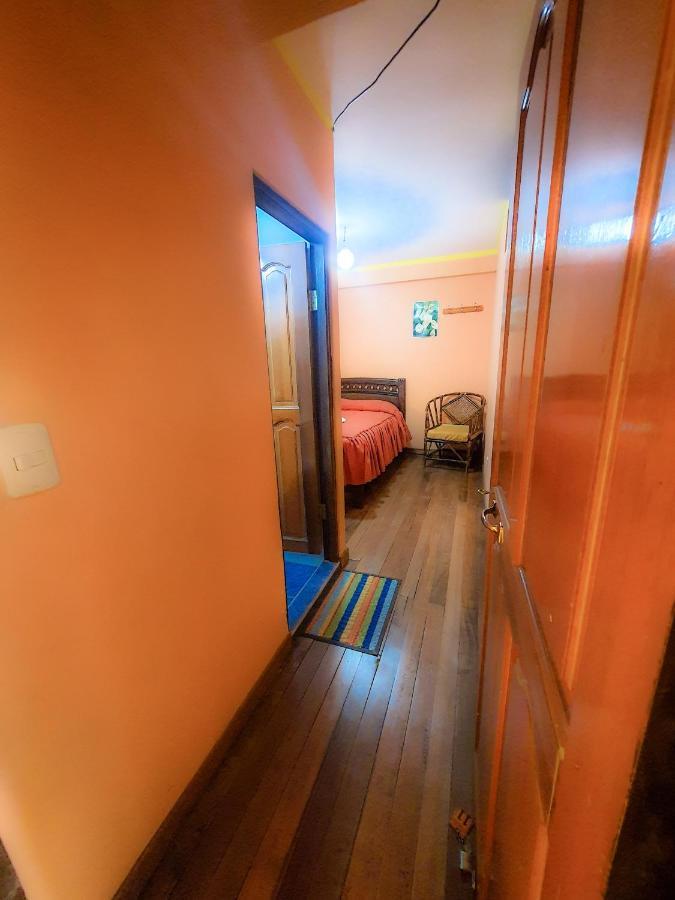 Hostal Luz Yhobimar Copacabana  Exterior photo