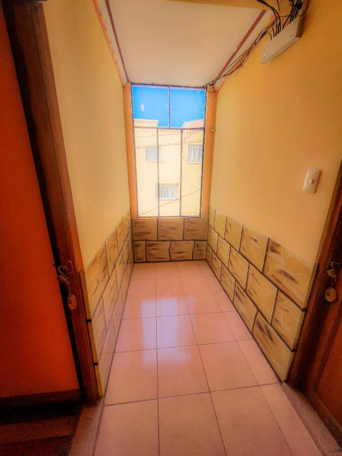 Hostal Luz Yhobimar Copacabana  Exterior photo